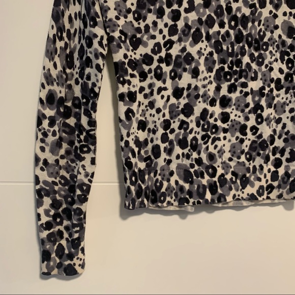 Loft, Ann Taylor | Patterned Cardigan Sweater - Picture 10 of 13